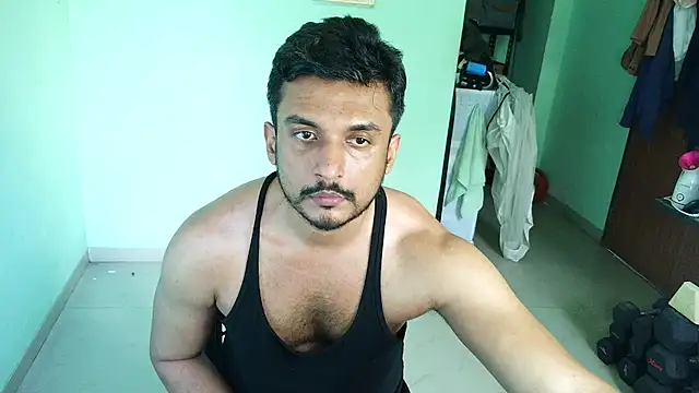 Snapshot of daringcutie chatting on May 2026 10:44:02 AM daringcutie online show from May 2026 10:44:02 AM