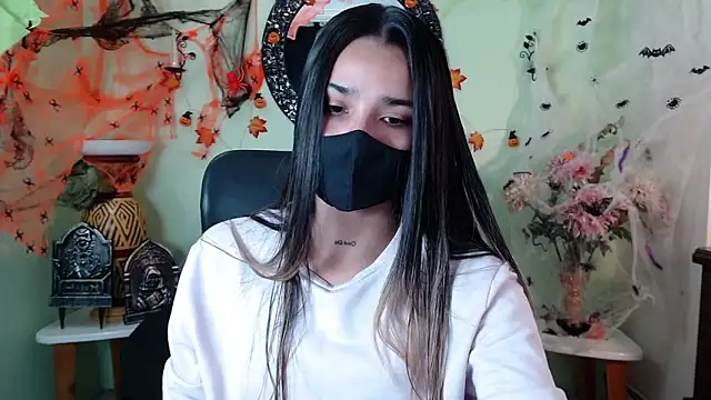 DestinyHills online show from October 2025 12:15:01 PM