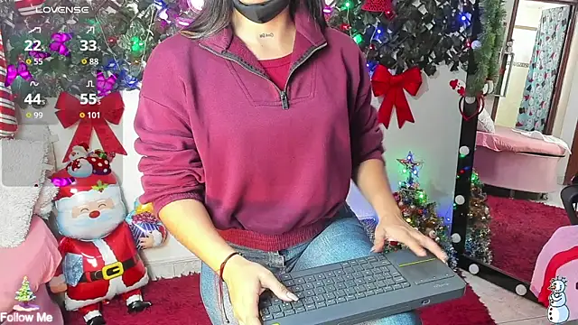 DestinyHills online show from December 2025 12:42:02 PM