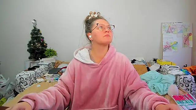 IamYourNarcotic online show from February 2026 02:00:02 PM