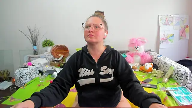 Snapshot of IamYourNarcotic chatting on April 2026 01:12:01 PM IamYourNarcotic online show from April 2026 01:12:01 PM
