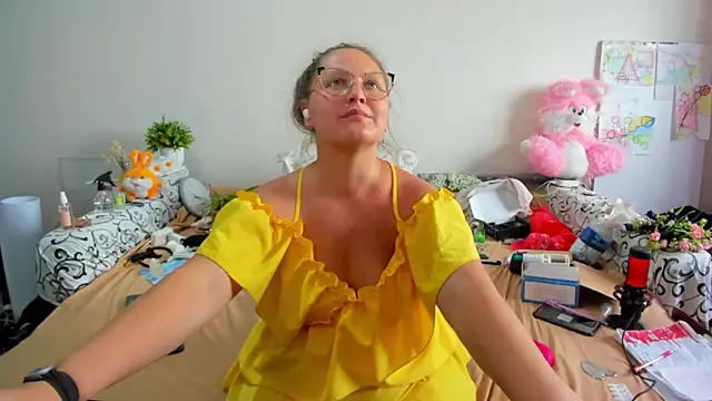 Snapshot of IamYourNarcotic chatting on June 2026 01:20:02 PM IamYourNarcotic online show from June 2026 01:20:02 PM