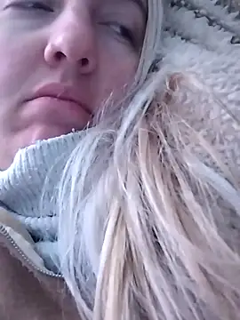 Mllesha74000 online show from December 2024 12:30:01 PM