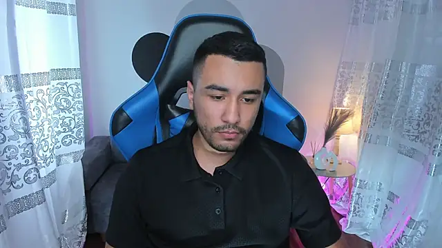 Nick Moca online show from January 2025 07:51:02 PM