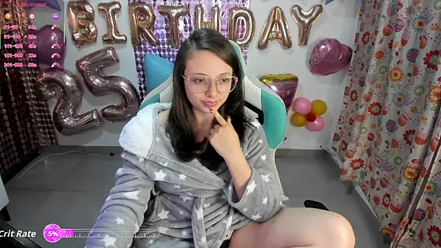 Snapshot of linda-schmidt chatting on July 2026 02:49:02 AM linda-schmidt online show from July 2026 02:49:02 AM
