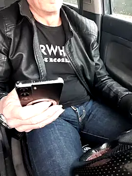 giorgio481510 online show from November 2025 06:37:01 AM