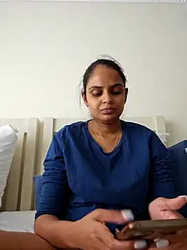 DirtySnowball69 online show from February 2025 01:30:01 PM