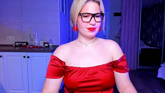 Snapshot of HotTiffani chatting on January 2026 02:43:01 PM HotTiffani online show from January 2026 02:43:01 PM