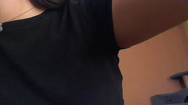 IntimateTales online show from January 2026 09:17:02 PM