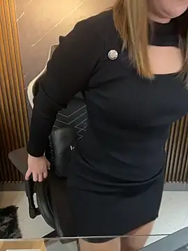 KellyBrooklyn  online show from February 2026 03:51:02 PM