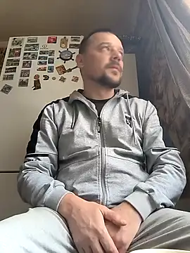 Snapshot of DanielOhCool chatting on February 2025 07:35:01 AM DanielOhCool online show from February 2025 07:35:01 AM