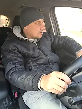 Snapshot of DanielOhCool chatting on February 2025 11:57:02 AM DanielOhCool online show from February 2025 11:57:02 AM