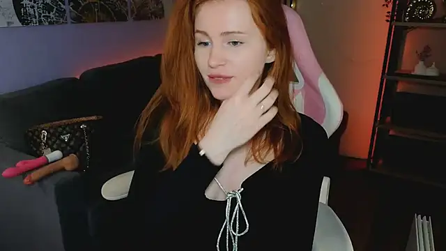 GingerArin online show from March 2025 04:53:01 PM