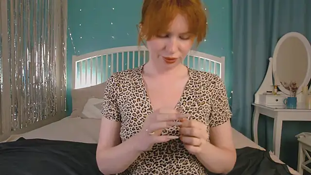 GingerArin online show from May 2026 12:23:01 PM