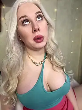 LaraHollywood online show from February 2025 03:06:02 AM