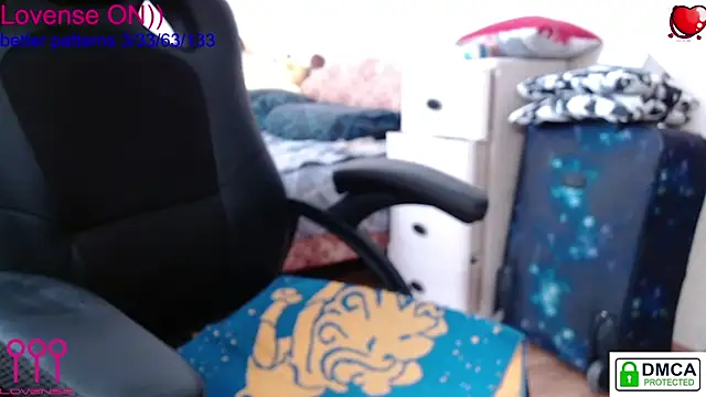 sweet cute cat online show from March 2025 08:33:02 AM