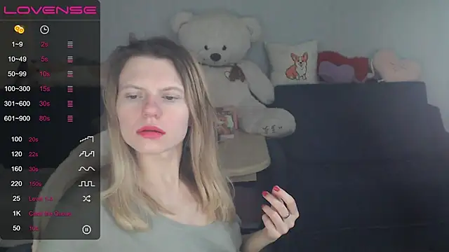 night is dark online show from February 2025 10:06:02 PM