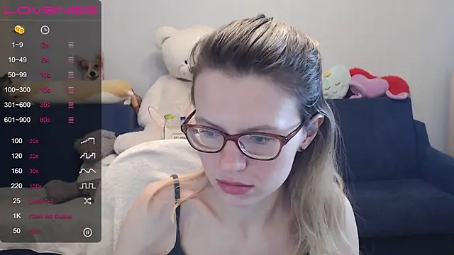 night is dark online show from March 2025 05:37:01 PM