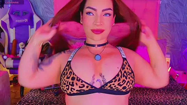 macasweet online show from April 2026 11:10:02 PM