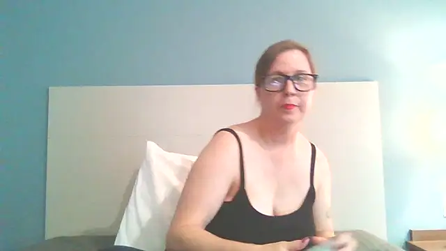 Snapshot of SweetandNaughty1 chatting on February 2025 08:14:02 PM SweetandNaughty1 online show from February 2025 08:14:02 PM