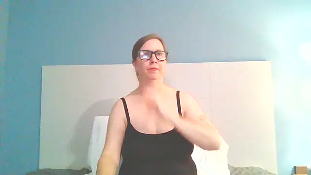 Snapshot of SweetandNaughty1 chatting on February 2025 11:19:02 PM SweetandNaughty1 online show from February 2025 11:19:02 PM