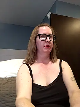 Snapshot of SweetandNaughty1 chatting on September 2025 03:28:01 AM SweetandNaughty1 online show from September 2025 03:28:01 AM