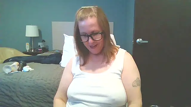 Snapshot of SweetandNaughty1 chatting on September 2025 03:50:01 AM SweetandNaughty1 online show from September 2025 03:50:01 AM