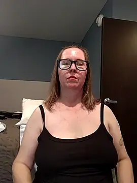 Snapshot of SweetandNaughty1 chatting on September 2025 04:25:01 AM SweetandNaughty1 online show from September 2025 04:25:01 AM