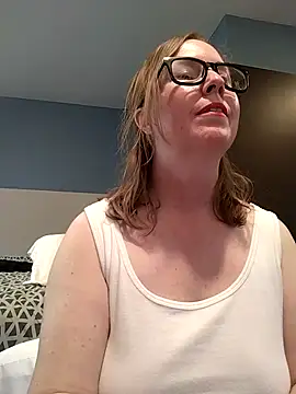 Snapshot of SweetandNaughty1 chatting on October 2025 08:53:02 PM SweetandNaughty1 online show from October 2025 08:53:02 PM