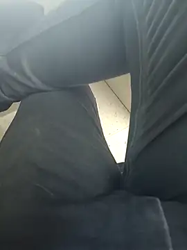 Snapshot of coolrocky346 chatting on February 2025 08:38:01 AM coolrocky346 online show from February 2025 08:38:01 AM