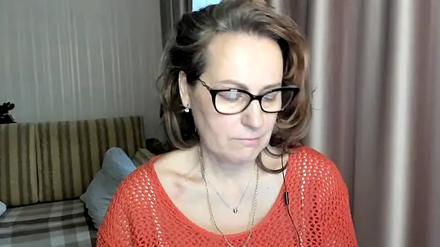 lauraoven online show from February 2025 08:11:02 AM