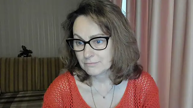 lauraoven online show from March 2025 10:38:02 AM