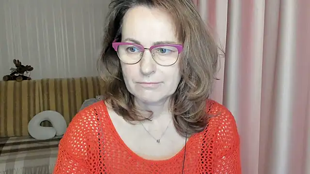 lauraoven online show from March 2025 10:21:02 AM