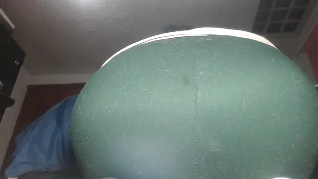 Snapshot of prettyangelsquirt chatting on May 2026 11:10:01 PM prettyangelsquirt online show from May 2026 11:10:01 PM