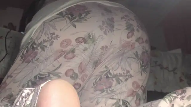 Snapshot of prettyangelsquirt chatting on May 2026 11:42:01 PM prettyangelsquirt online show from May 2026 11:42:01 PM