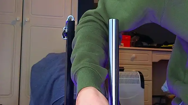 Snapshot of Kinky_JXD chatting on December 2024 11:40:02 AM Kinky JXD online show from December 2024 11:40:02 AM