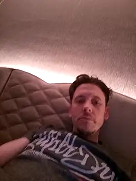 Snapshot of Antonio11111x chatting on February 2026 12:20:02 AM Antonio11111x online show from February 2026 12:20:02 AM