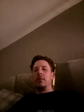 Snapshot of Antonio11111x chatting on February 2026 12:03:01 AM Antonio11111x online show from February 2026 12:03:01 AM