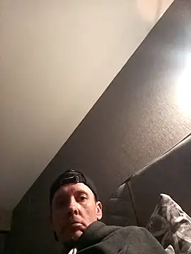 Snapshot of Antonio11111x chatting on February 2026 09:30:02 PM Antonio11111x online show from February 2026 09:30:02 PM