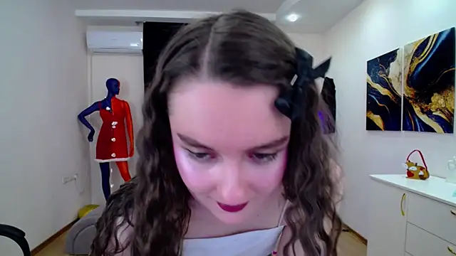 CloudGrace online show from February 2025 09:16:01 PM