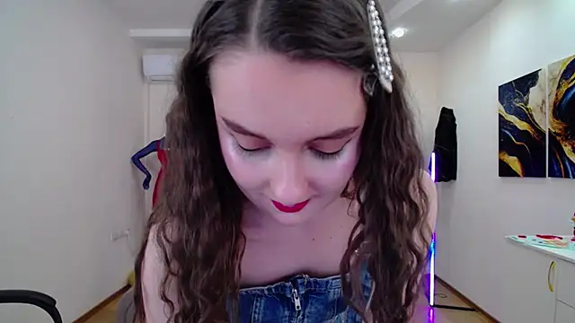 CloudGrace online show from February 2025 12:25:02 AM