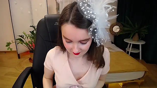 CloudGrace online show from March 2025 03:16:01 AM