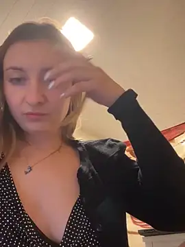 SusanCurt online show from February 2025 08:59:01 PM