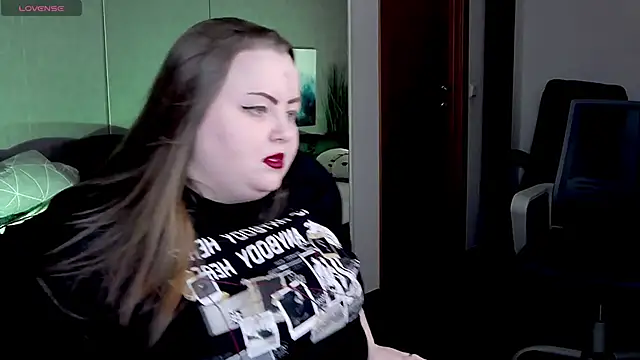 Snapshot of EMMA__CONNOR chatting on March 2025 12:16:02 AM EMMA  CONNOR online show from March 2025 12:16:02 AM