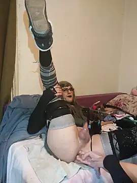 DiamondDrillBit online show from February 2025 03:47:02 AM