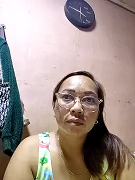 asianwet4u online show from September 2025 12:32:01 AM