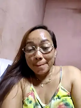 asianwet4u online show from January 2026 12:43:02 PM