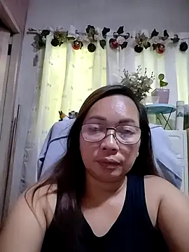 asianwet4u online show from February 2026 05:52:01 AM