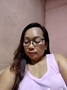 asianwet4u online show from April 2026 06:35:02 AM