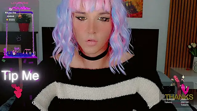 Snapshot of HelenSpellman chatting on April 2026 10:45:02 PM HelenSpellman online show from April 2026 10:45:02 PM